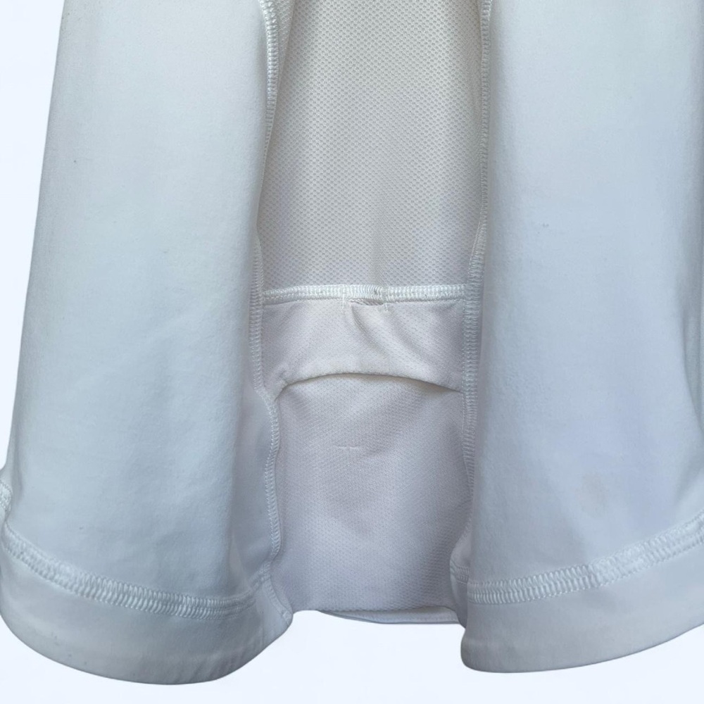 Lululemon White Power Y Tank with Built-In Bra Classic Racerback Size 4 - Picture 4 of 5